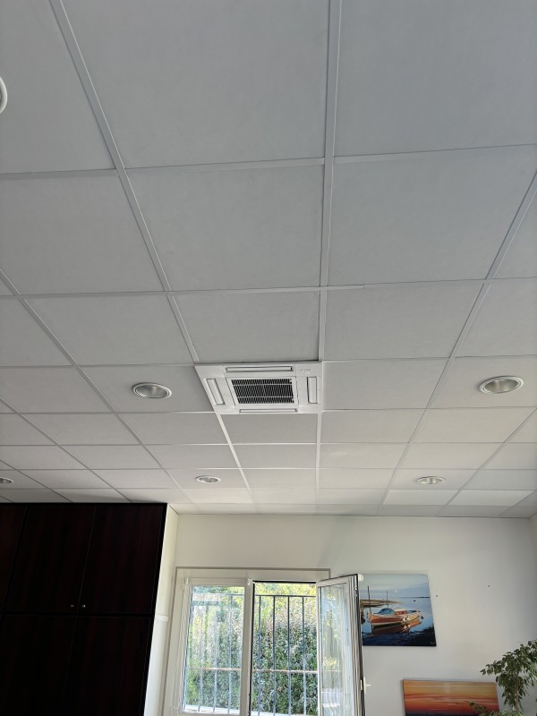 Installation et mise en service d’une climatisation pumy200 de chez Mitsubishi pour l’annexe de la mairie du Pyla en sous-traitance pour Serset 