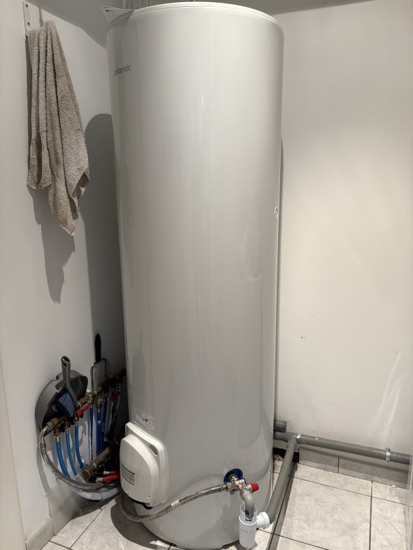 remplacement d’un ballon 300l hs sur saint caprais de bordeaux 33880