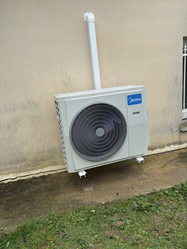 remplacement d’une climatisation hs par une nouvelle sur la commune de Croignon 33