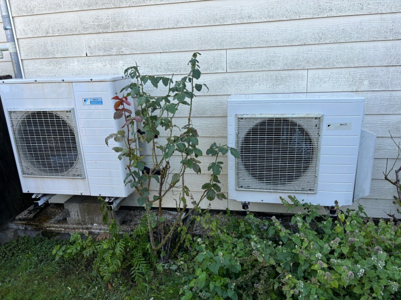 Entretien de plusieurs système de climatisation pour une maison à Saint Caprais de Bordeaux dans l'Entre Deux Mers