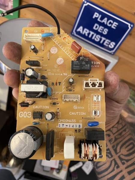 Dépannage d'une carte sur climatisation MITSUBISHI sur LIGNAN de BORDEAUX en Gironde