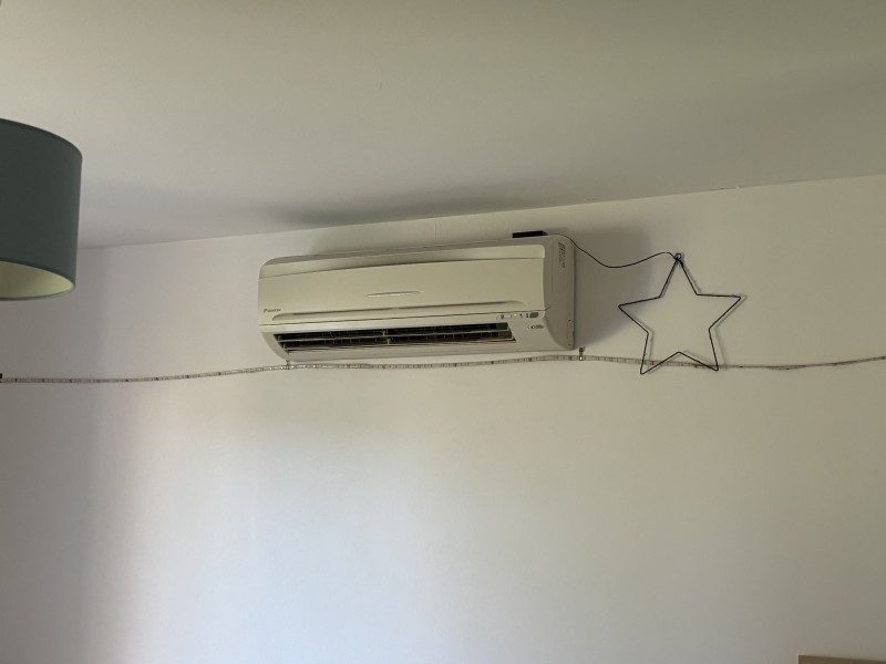 Entretien de plusieurs système de climatisation pour une maison à Saint Caprais de Bordeaux dans l'Entre Deux Mers